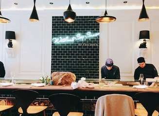 Yashin Sushi Bar キッチンシェフ、寿司シェフ募集