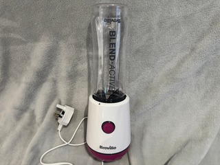 ミキサー本体＋600mlボトル2本セット