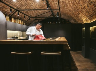 ロンドン店「SUSHI TONARI」アシスタントスタッフ募集！