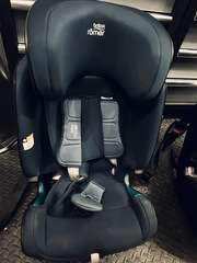 Britax Römer ADVANSAFIX M iSIZE Moonlight Blue チャイ