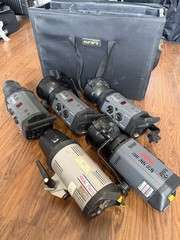 【スタジオ撮影機材】Bowens / Elinchrom ストロボ5灯＋スタンド・ソフトボックス多数